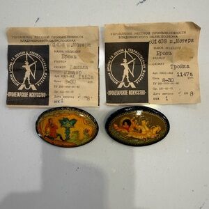 Vintage Russian Lacquer Brooch Set
